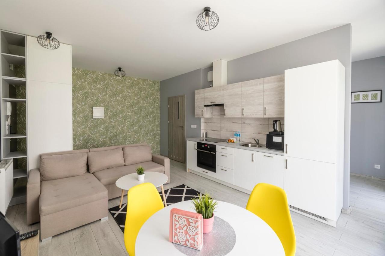 Apartamenty Stare Zoo Zajezdnia Poznań Exteriör bild