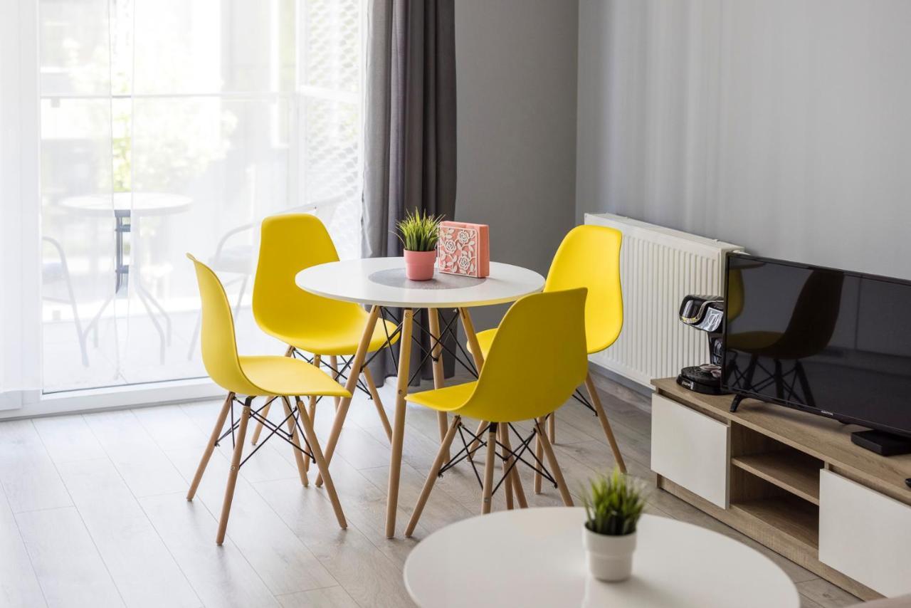 Apartamenty Stare Zoo Zajezdnia Poznań Exteriör bild