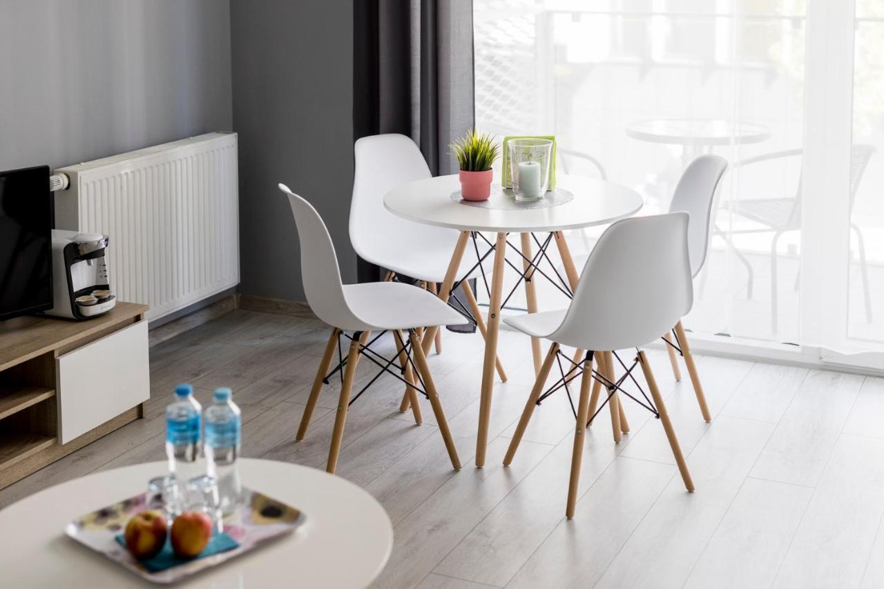 Apartamenty Stare Zoo Zajezdnia Poznań Exteriör bild