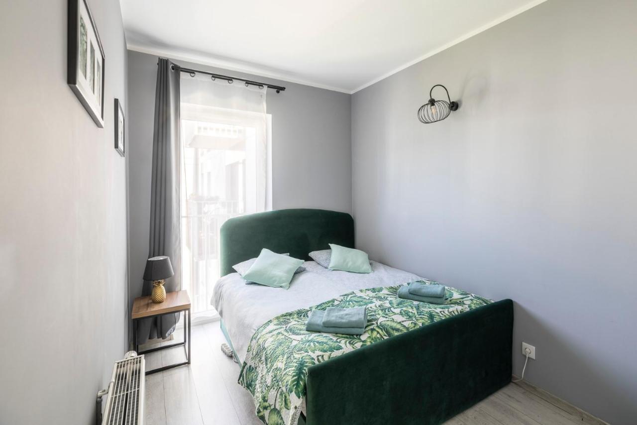 Apartamenty Stare Zoo Zajezdnia Poznań Exteriör bild
