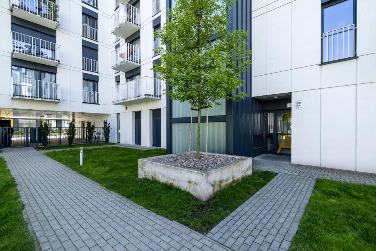 Apartamenty Stare Zoo Zajezdnia Poznań Exteriör bild